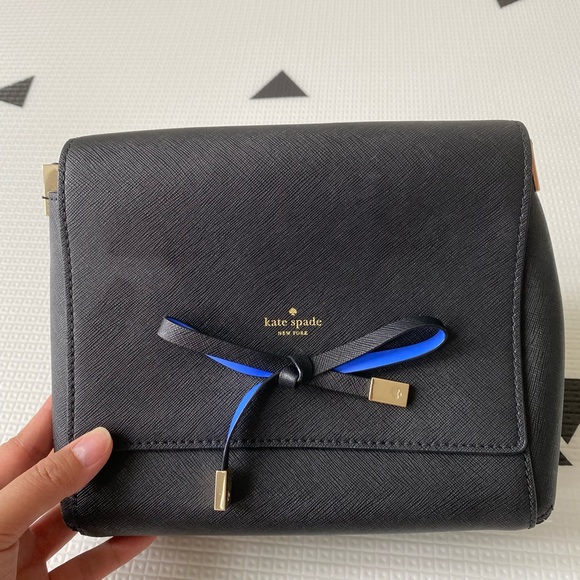 Kate Spade crossbody messenger bag - Picture 3 of 5